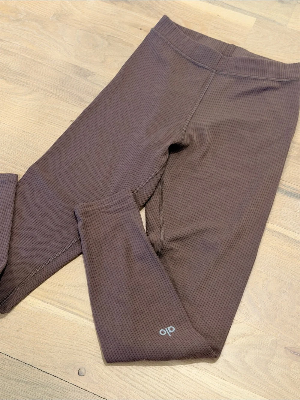 ALO Ribbed High-Waist 7/8 Blissful Legging - Hot Cocoa- NWOT
